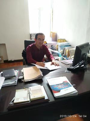 公司機關黨支部積極開展“不忘初心、牢記使命”主題教育答題活動1.png